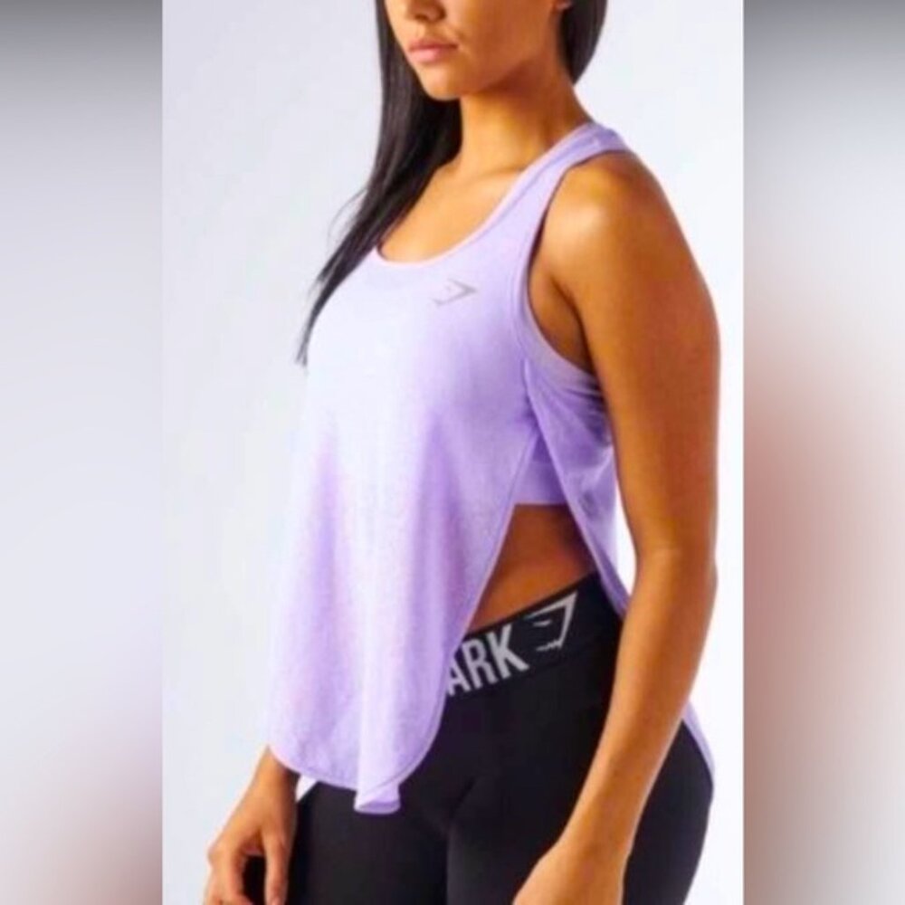 GYMSHARK womens XS lightweight purple tank in like new condition